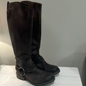 Steve Madden Distressed Leather Boots